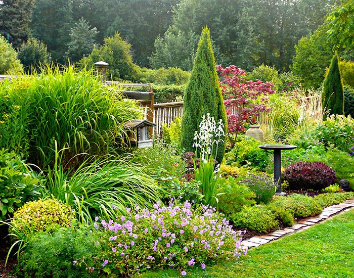 The English Mixed Border