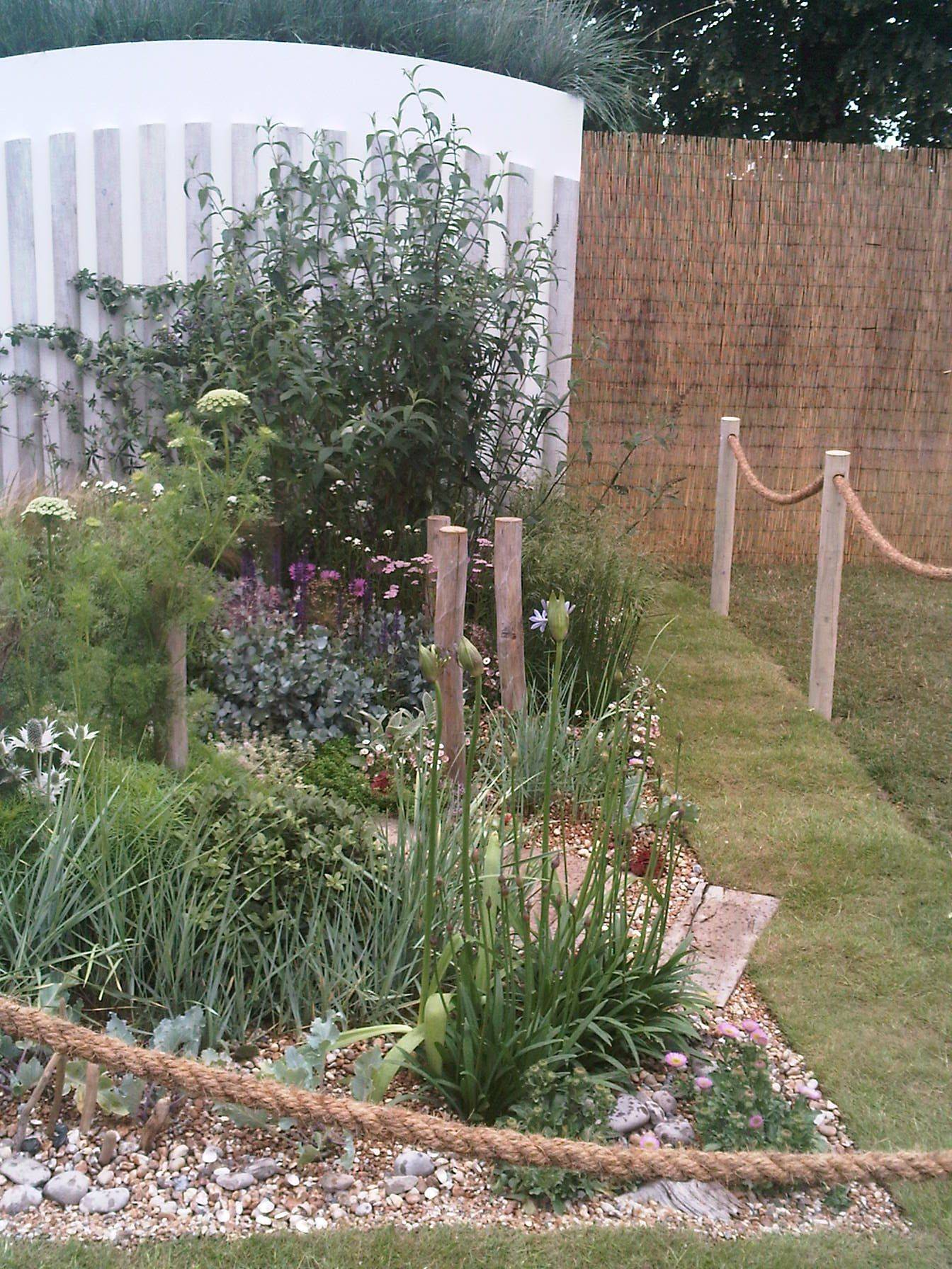 Landscape Borders