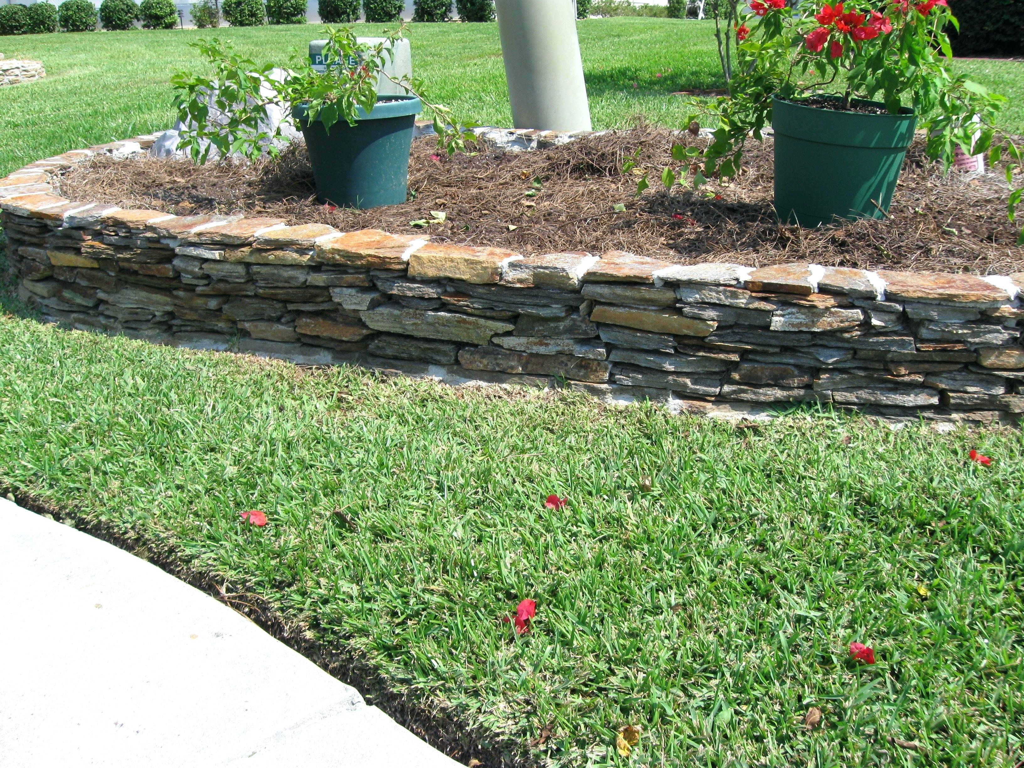 Brown Flexible Steel Lawn Edging Harrod Horticultural