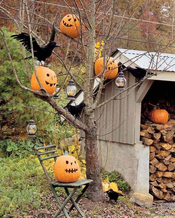 Spooky Outdoor Decorations