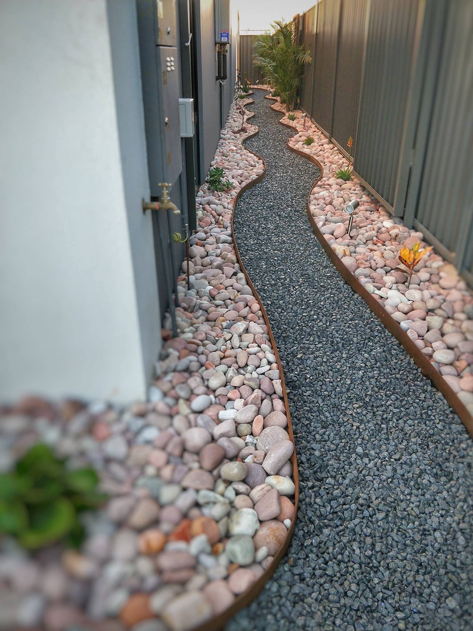 Clever Rock Flower Beds