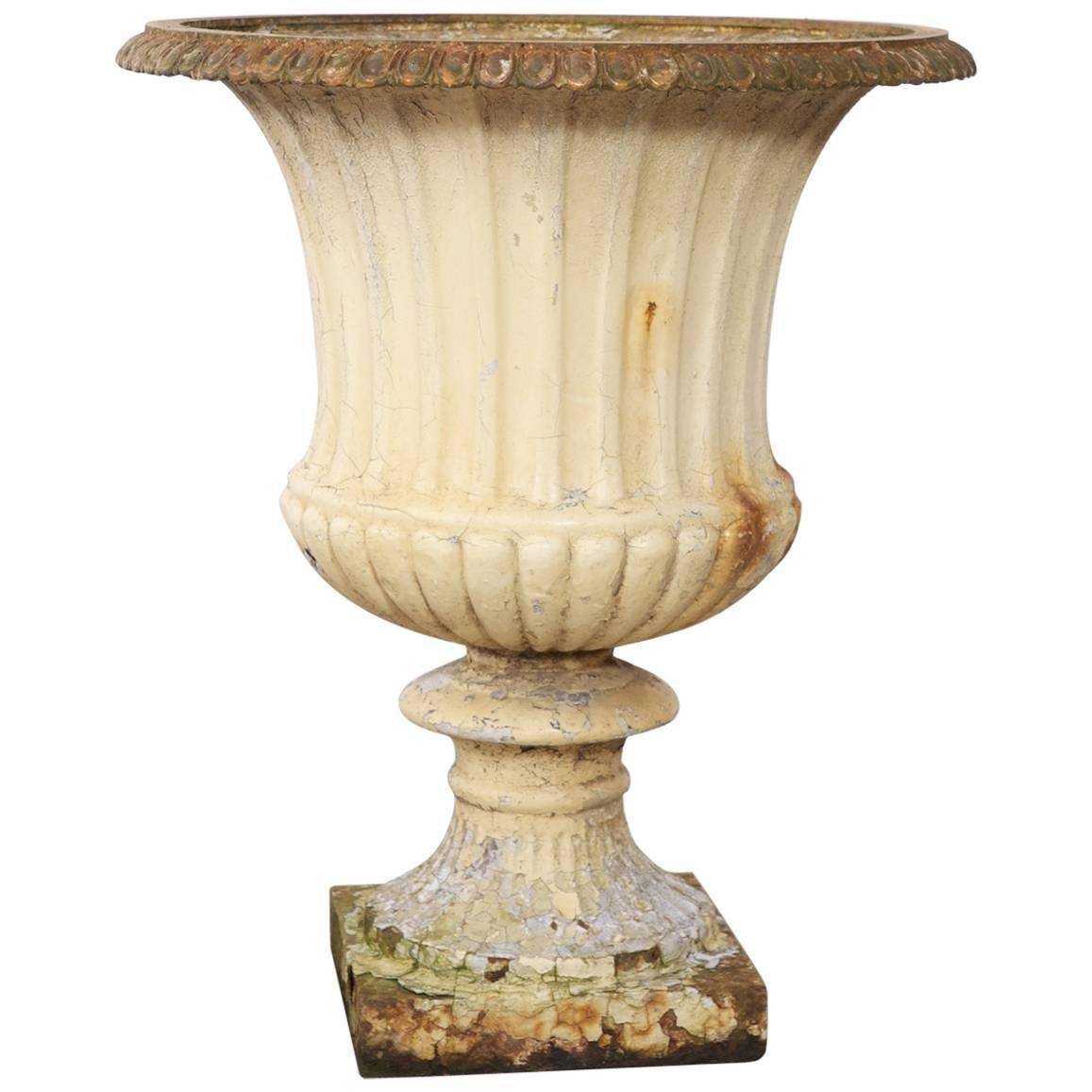 Fun And Unique Garden Decor Ideas