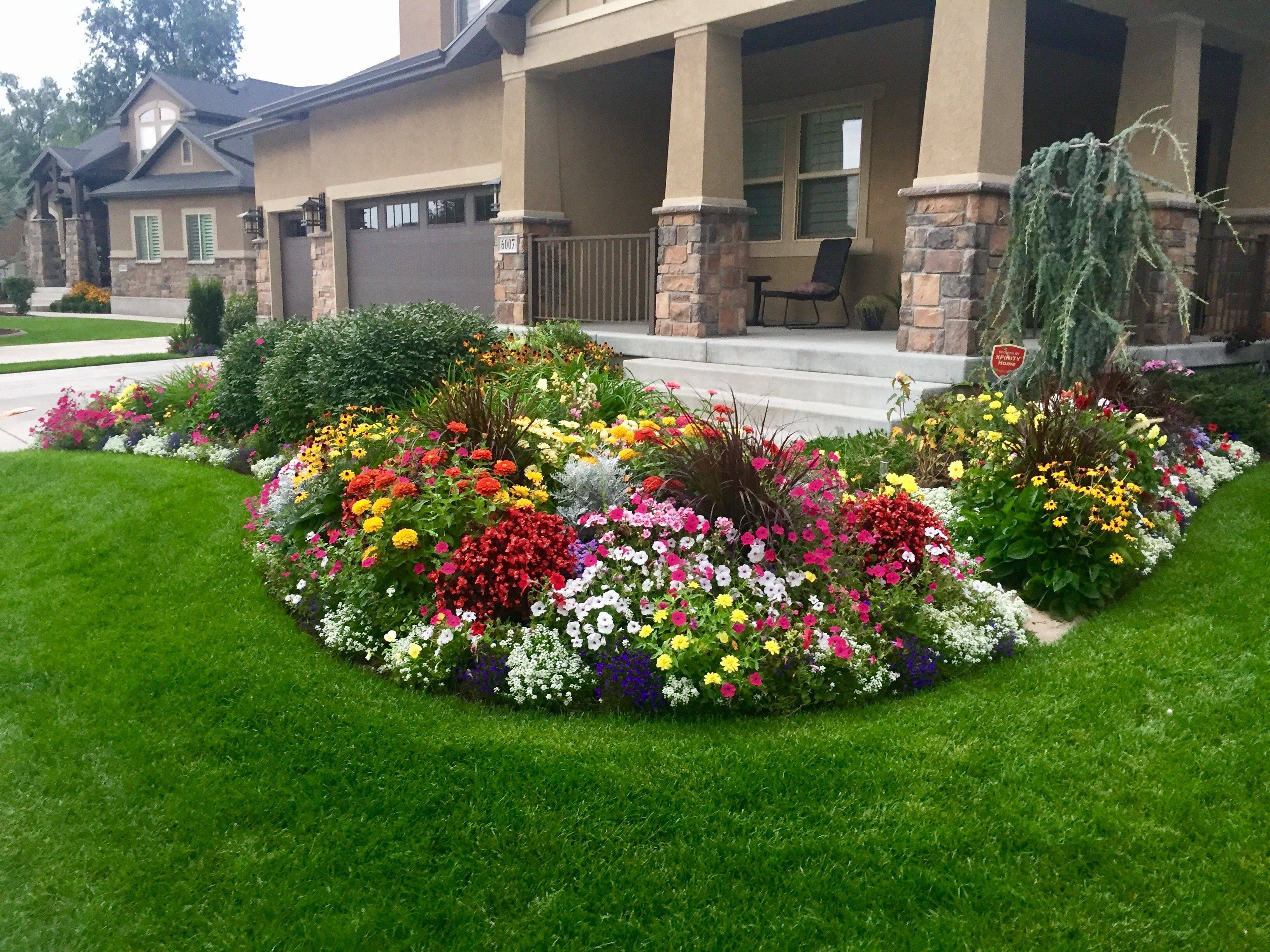 Elegant Fall Flower Bed