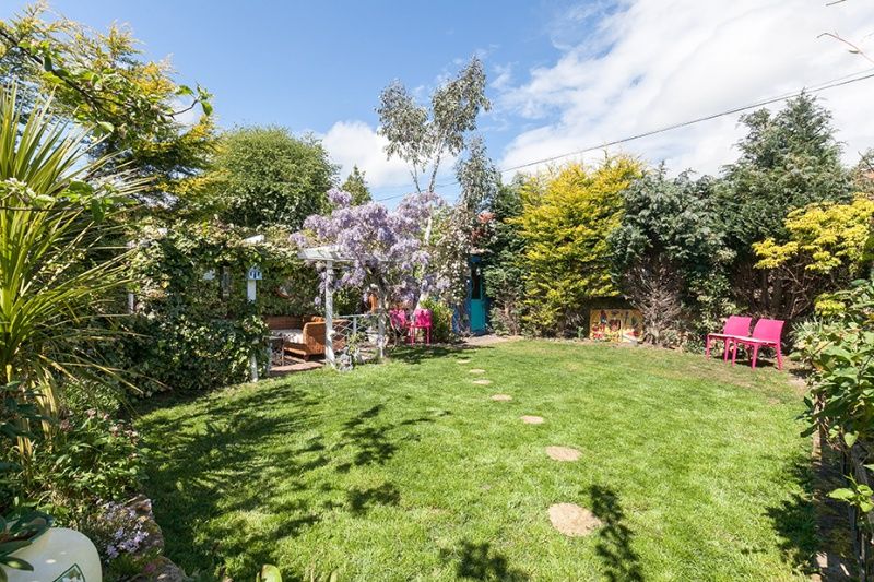 Small Garden Ideas