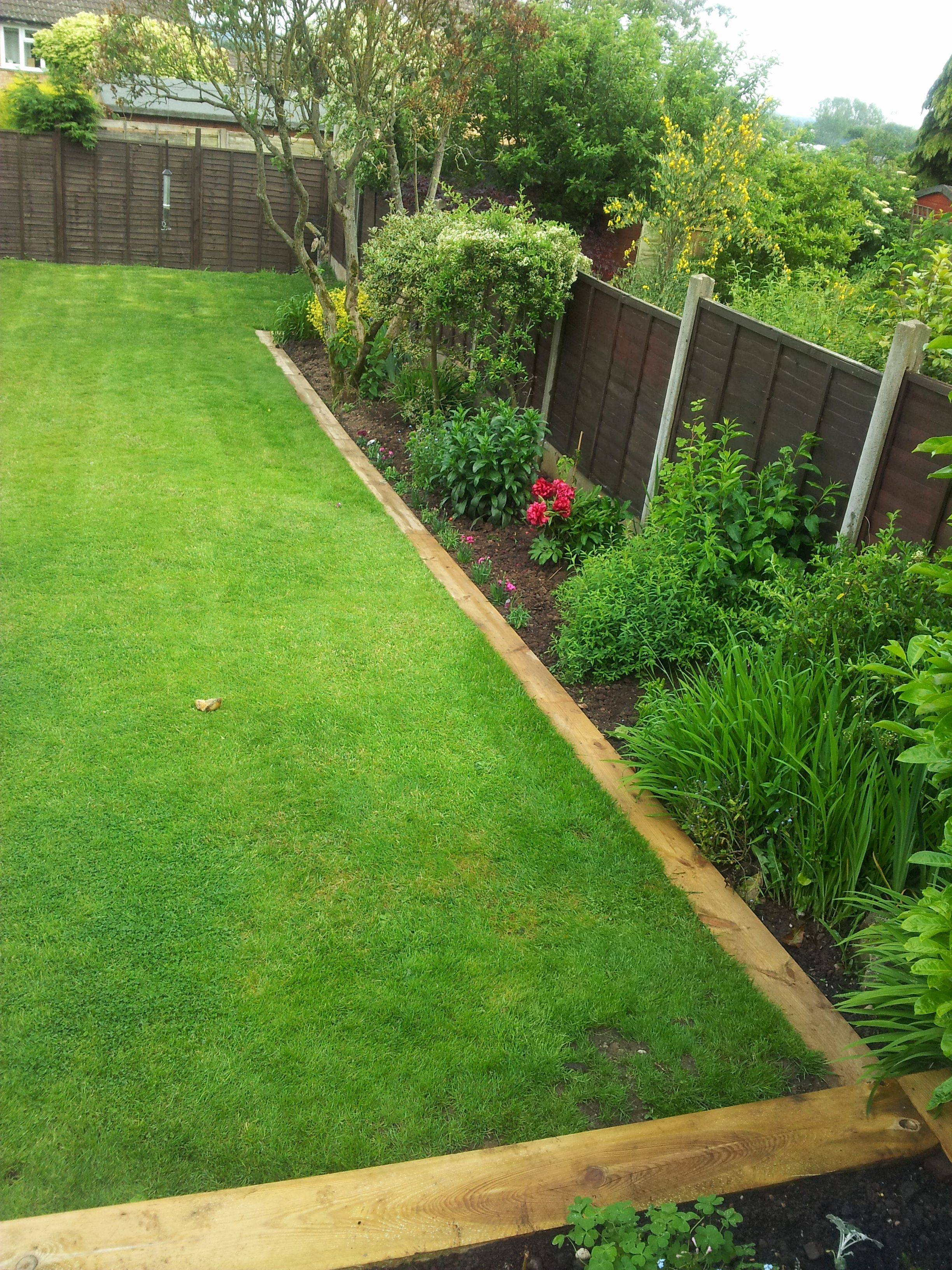 Princely Small Backyard Makeovers Ideas