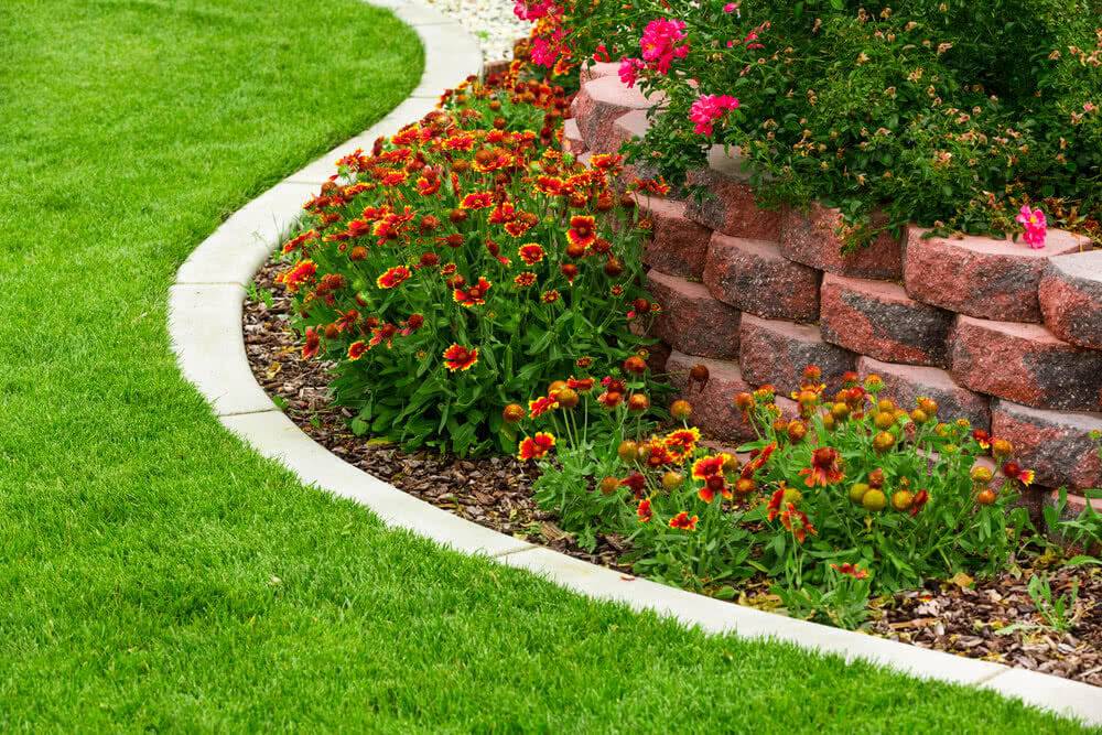 Raised Garden Border Ideas