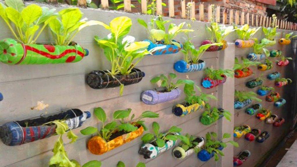 Diy Plastic Bottles Vertical Garden Youtube