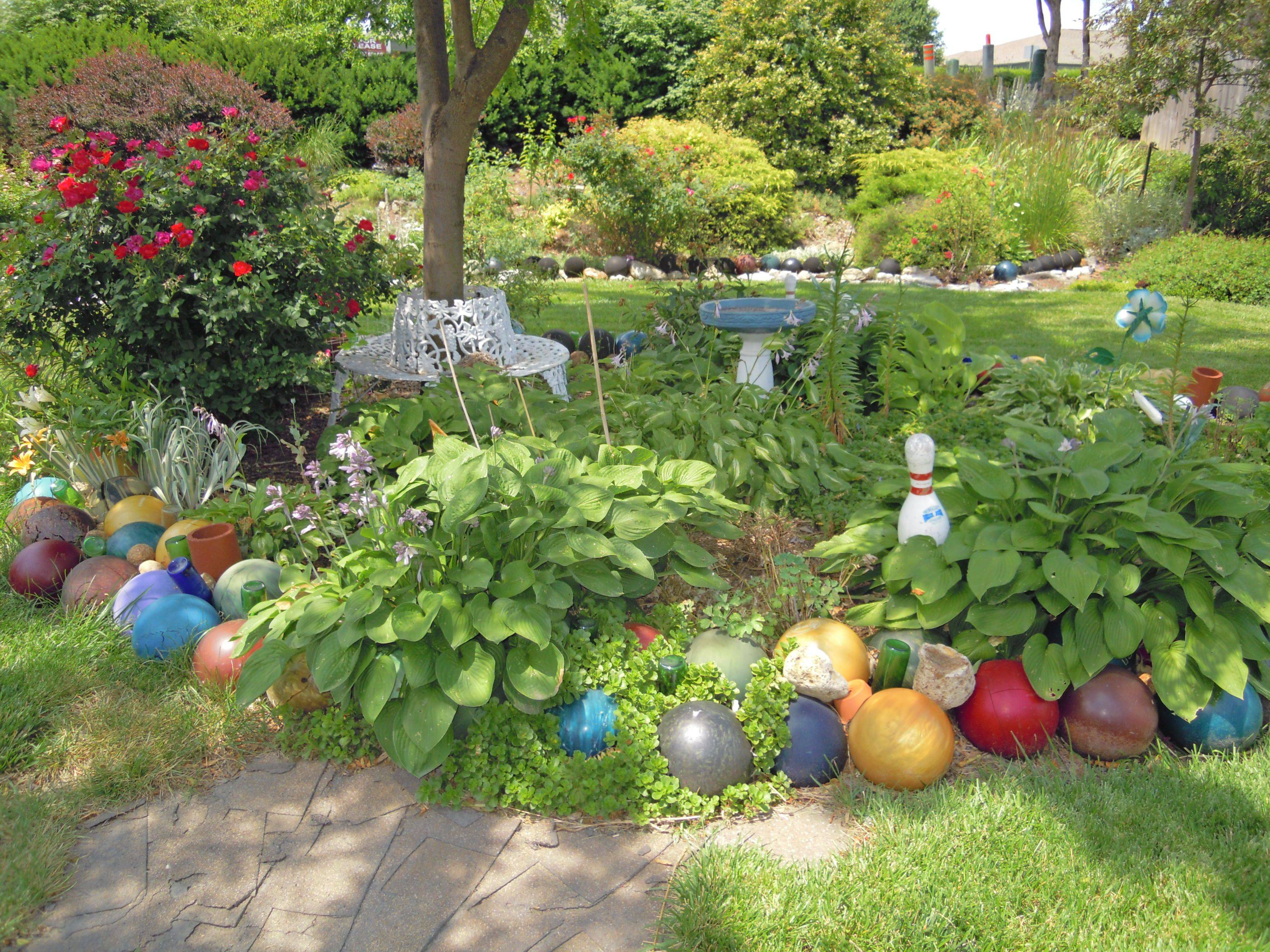 Simple And Cheap Garden Edging Ideas