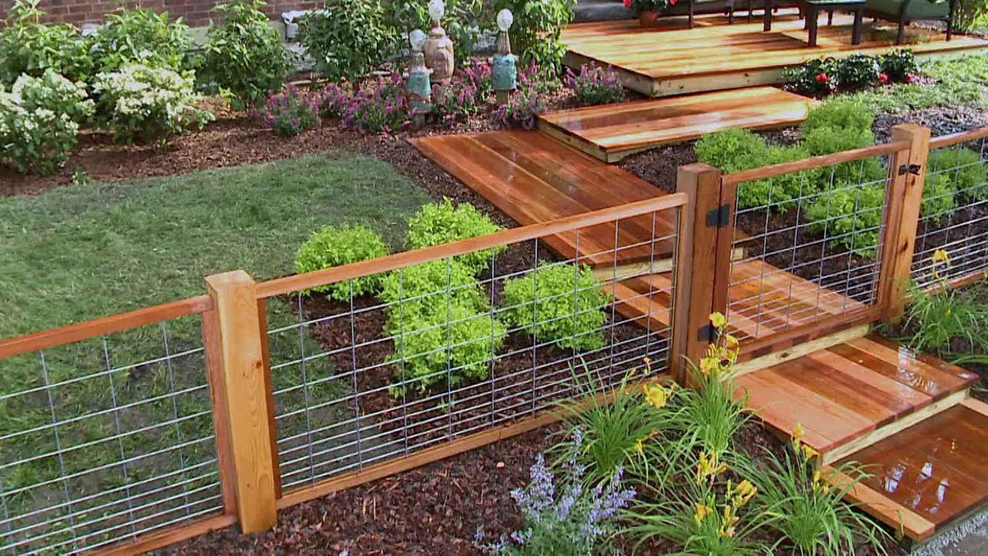 Vegetable Garden Fence Chicken Wire Interior