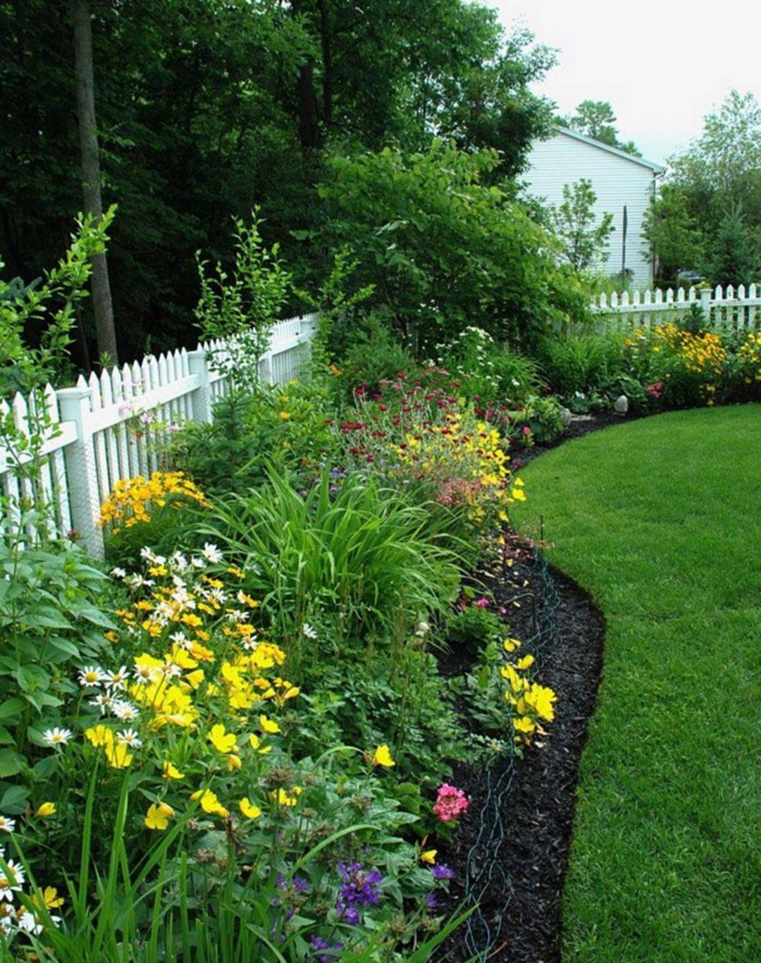 Garden Border Fencing Ideas