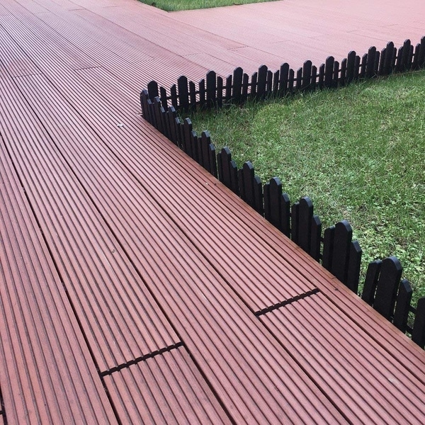 H X Ft W Picket Accent Fence