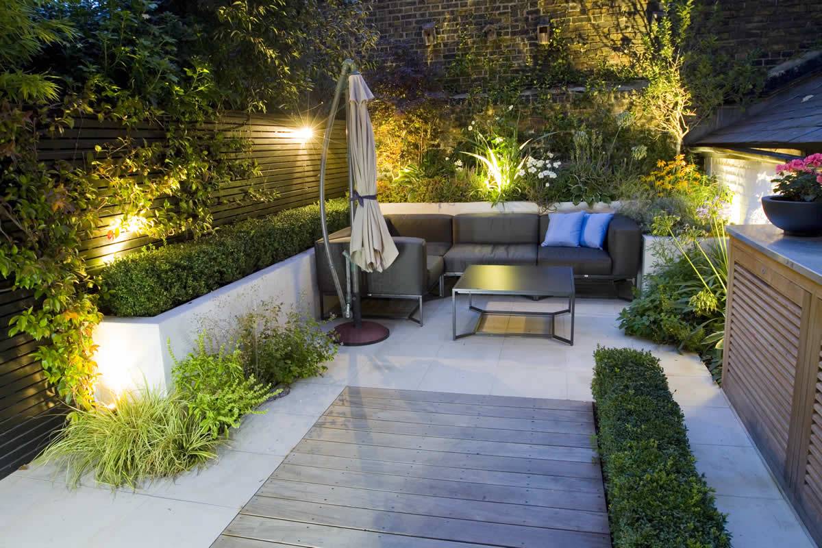 Design Outdoor Garden Rooms