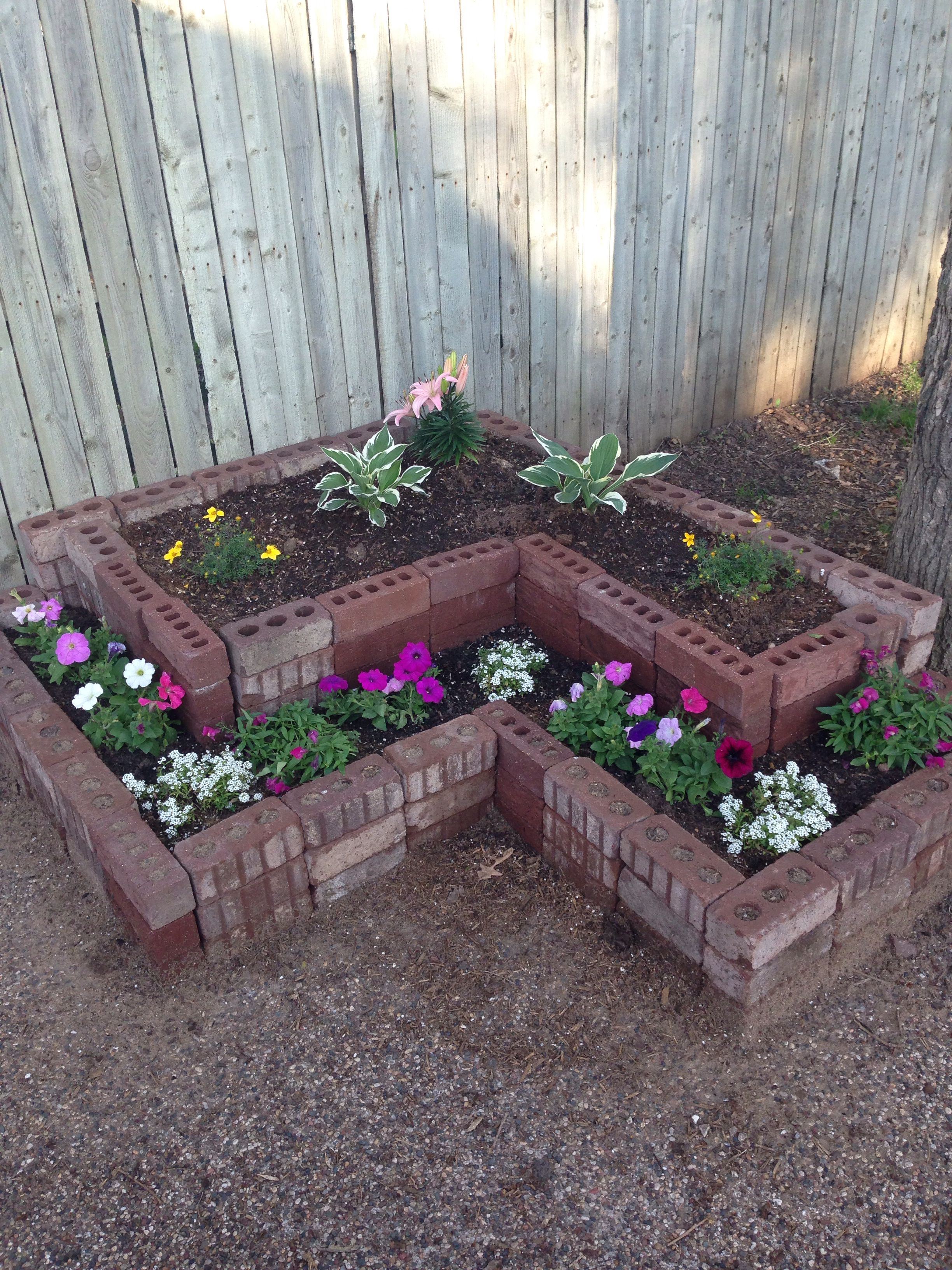 Eyecatching Raised Flower Bed Ideas