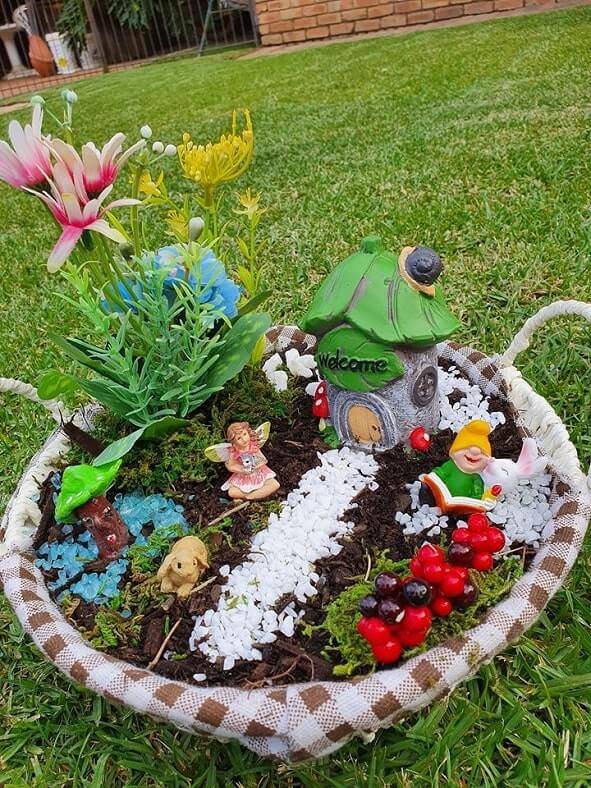 Amazing Diy Mini Fairy Garden Ideas