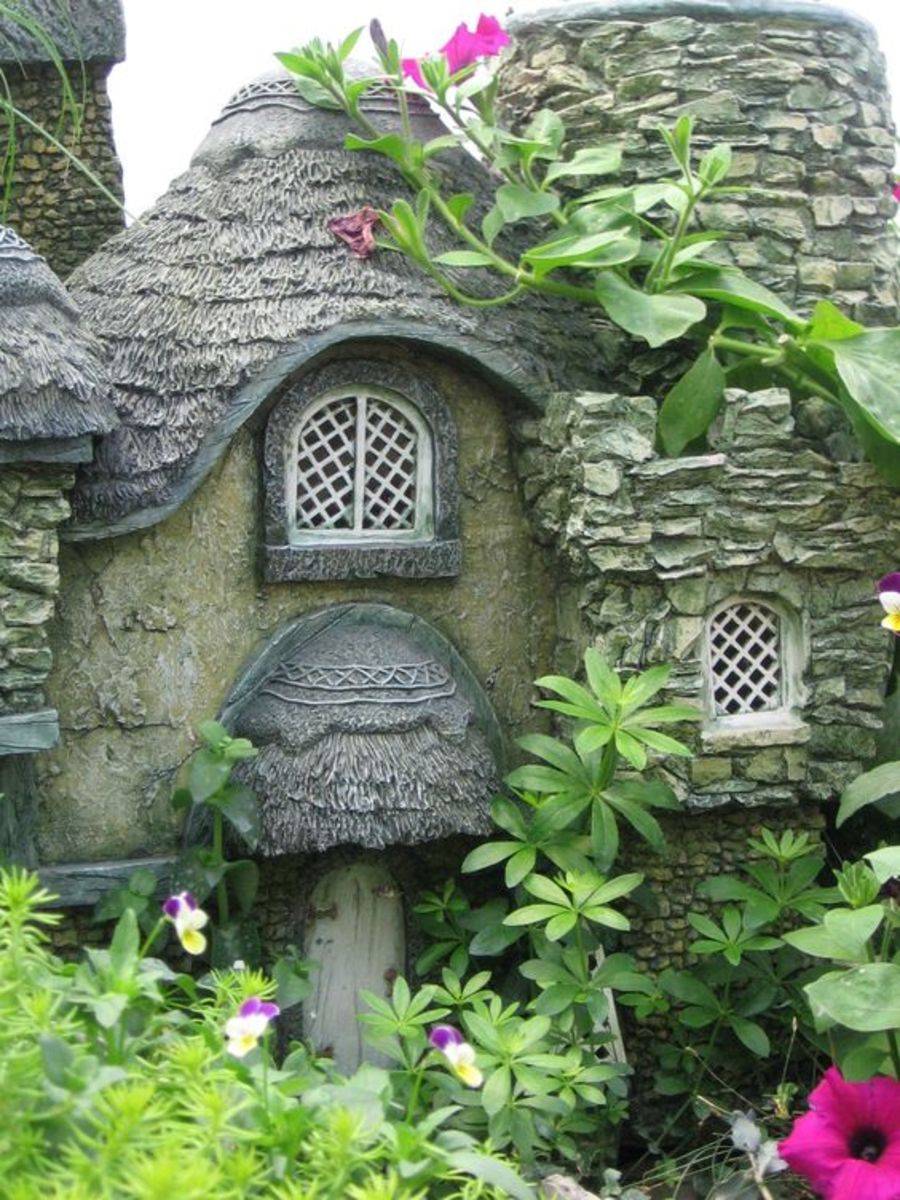 Dreamy Fairy Cottages