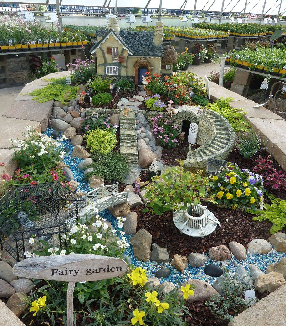 Amazing Miniature Garden Design Ideas