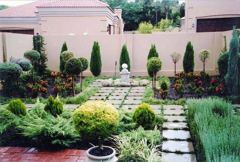 Beautiful Small Urban Garden Design Ideas
