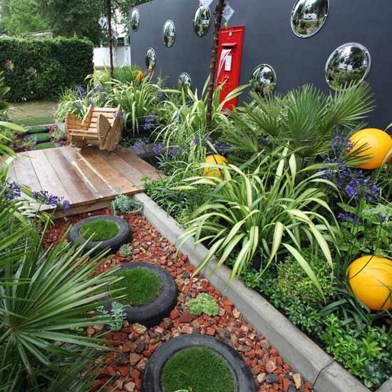 Beautiful Small Urban Garden Design Ideas