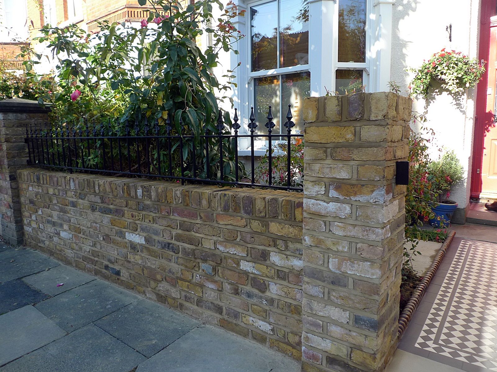 Front Garden Walls Ideas Uk Pdf