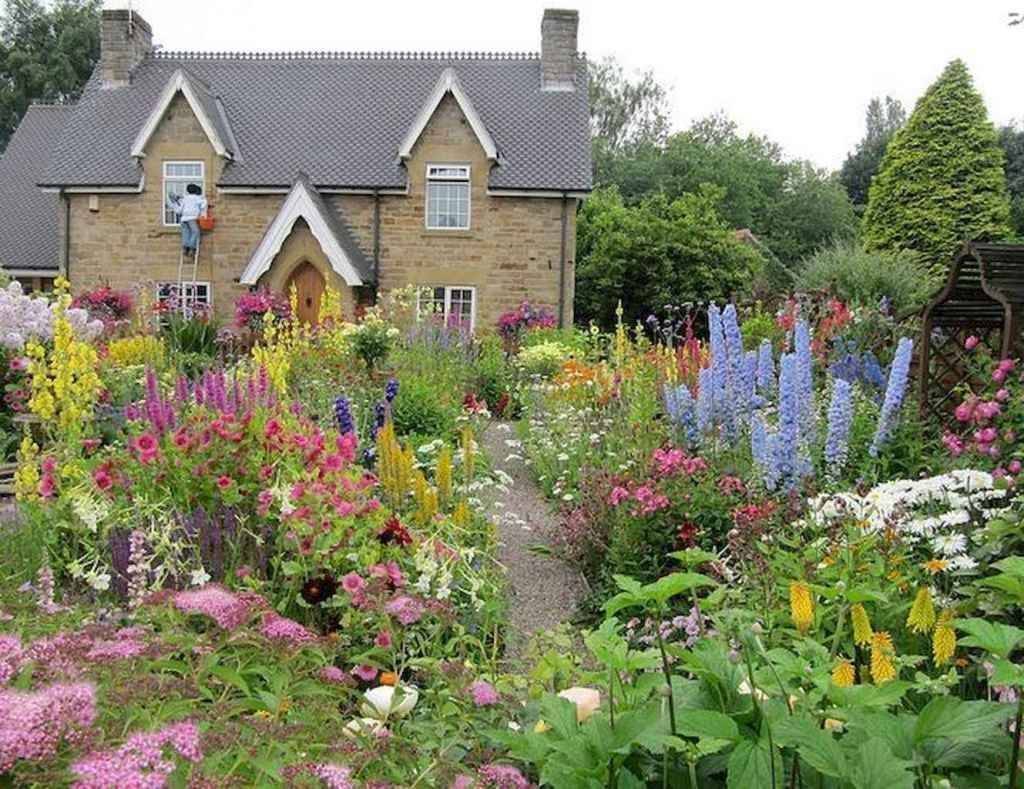 Stunning Front Yard Cottage Garden Inspiration Ideas