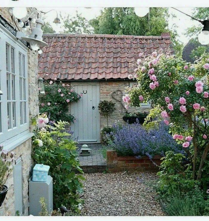 Perfect Front Yard Cottage Garden Ideas