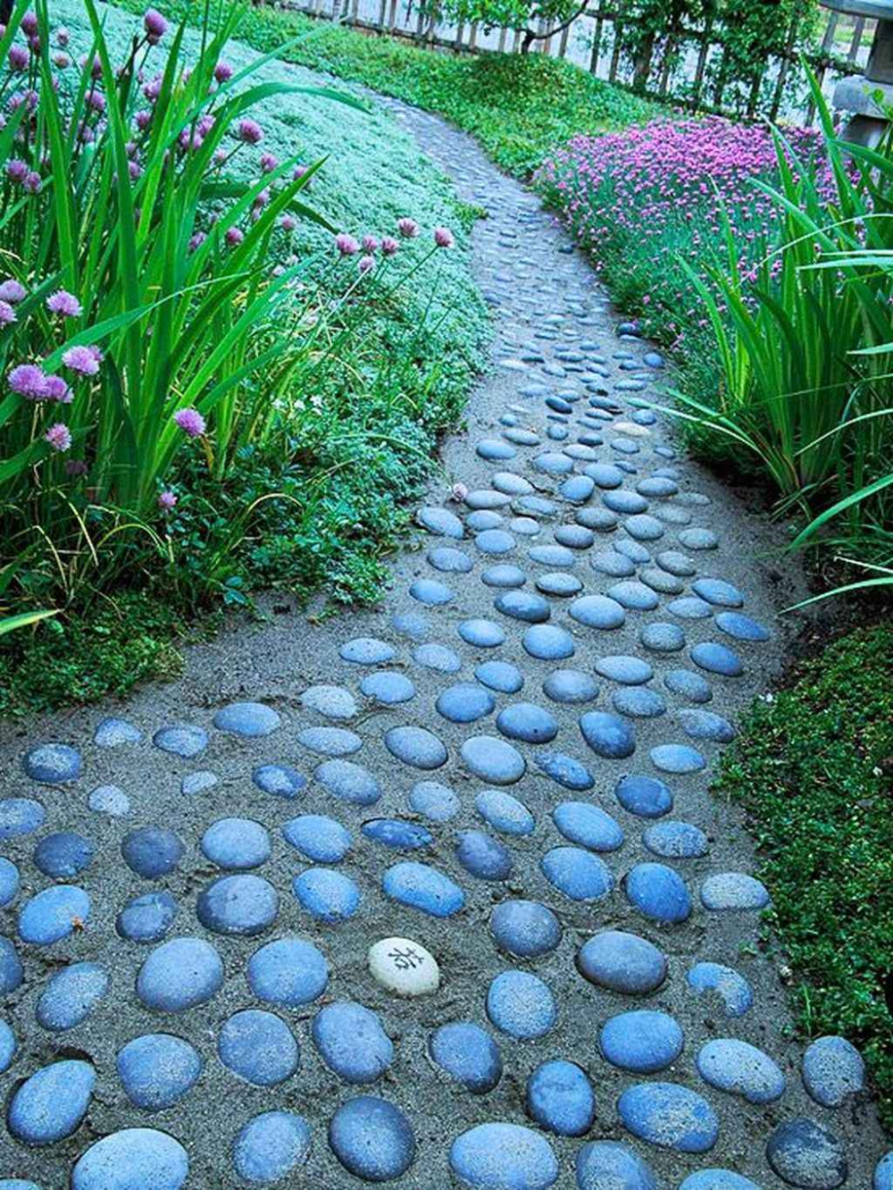Amazing Stepping Stone Ideas