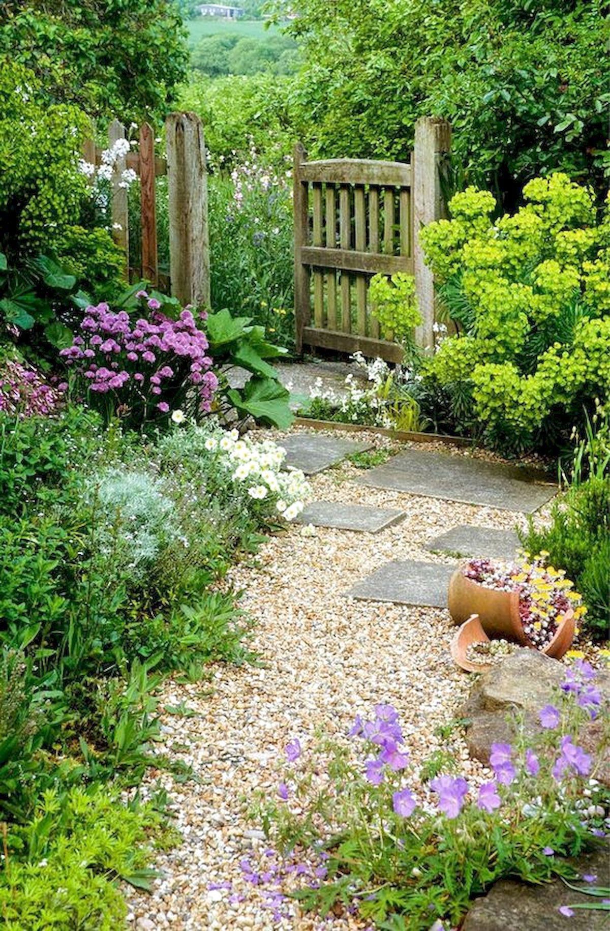 Beautiful Backyard Garden Path