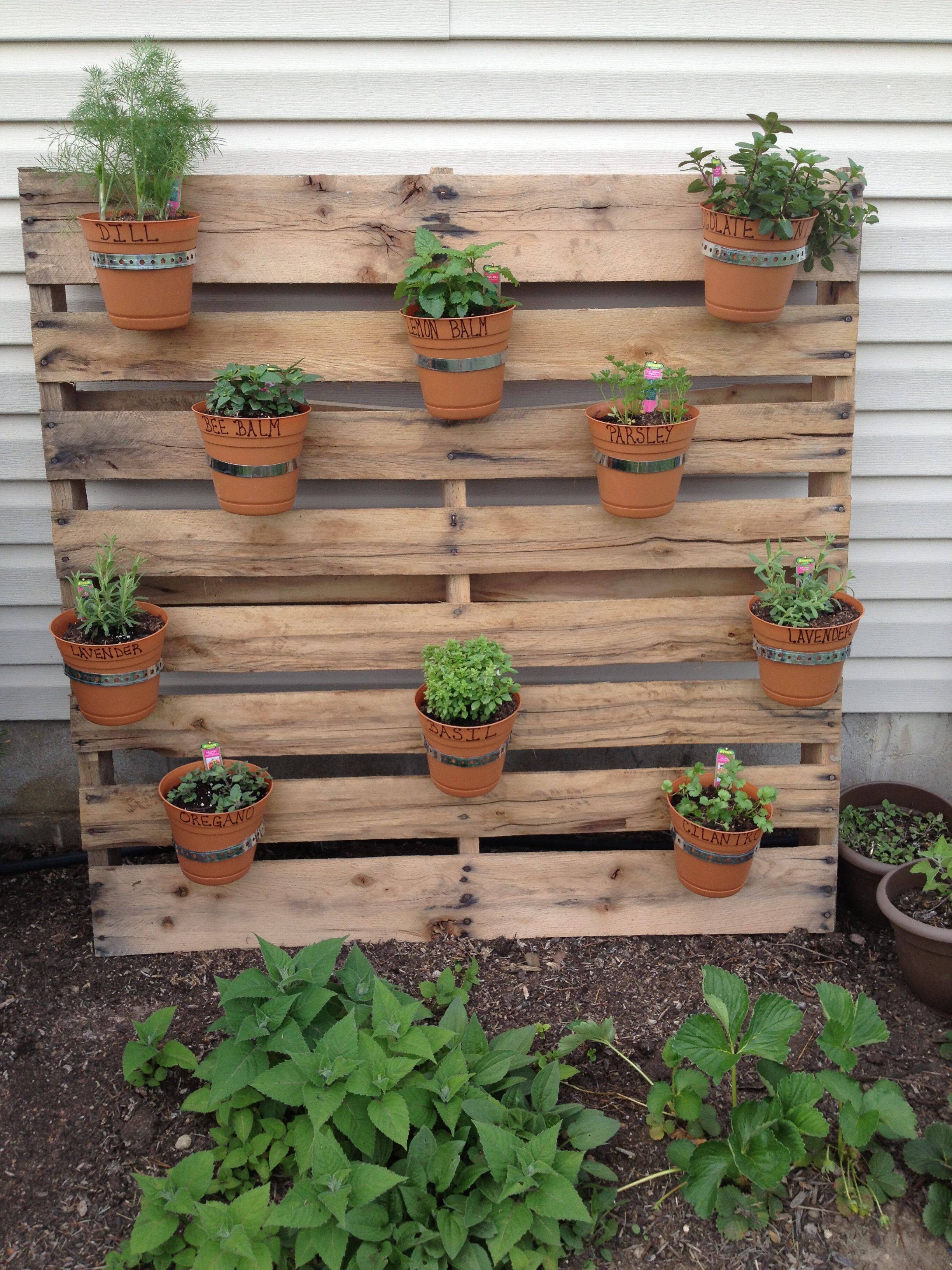 Pallet Herb Garden