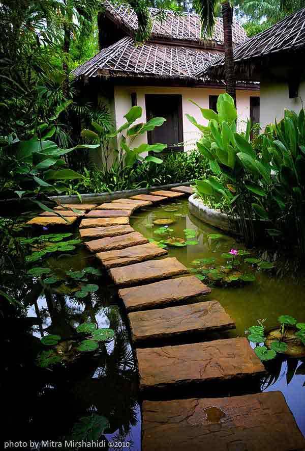 Awesome Backyard Pond And Water Feature Landscaping Design Ideas