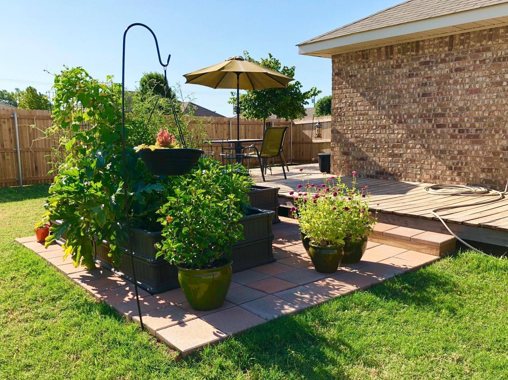 X Raised Square Garden Bed Gray Lifetime