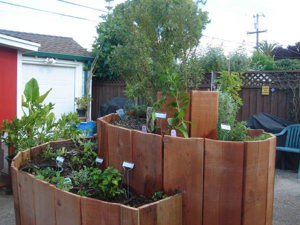 Raised Garden Bed Versailles Sunburst