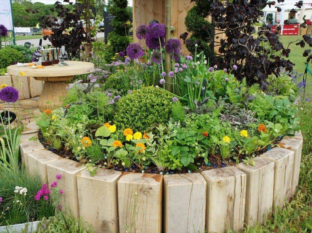 Amazing Beautiful Round Raised Garden Bed Ideas