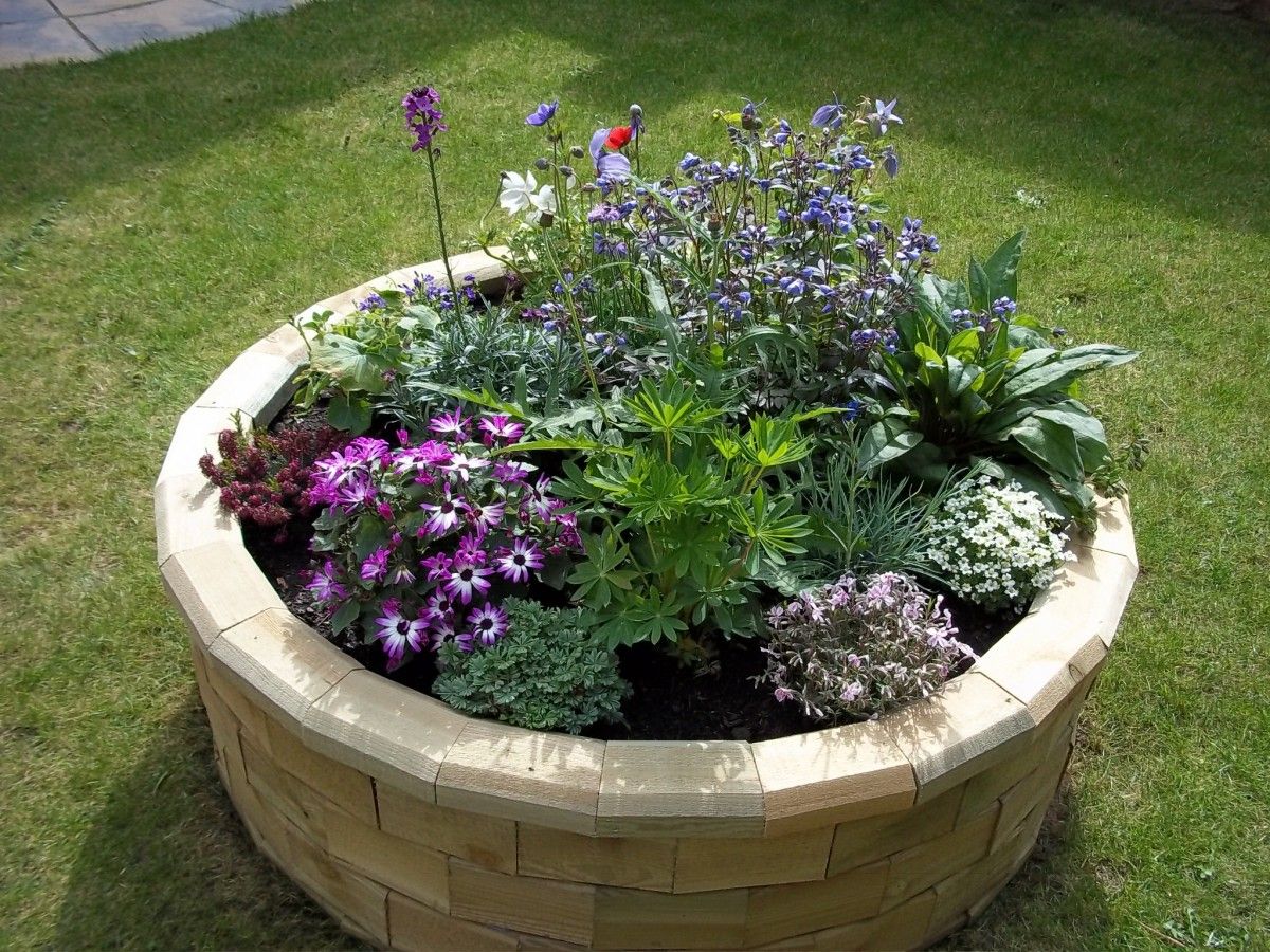 Round Raised Garden Bed Ideas