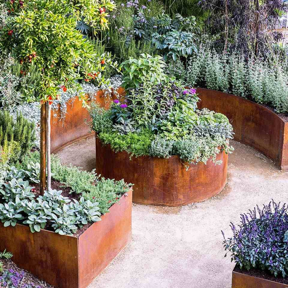 Outdoor Spaces Genmice