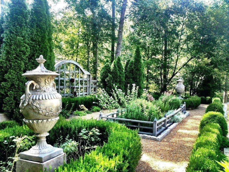 Beautiful French Cottage Garden Design Ideas