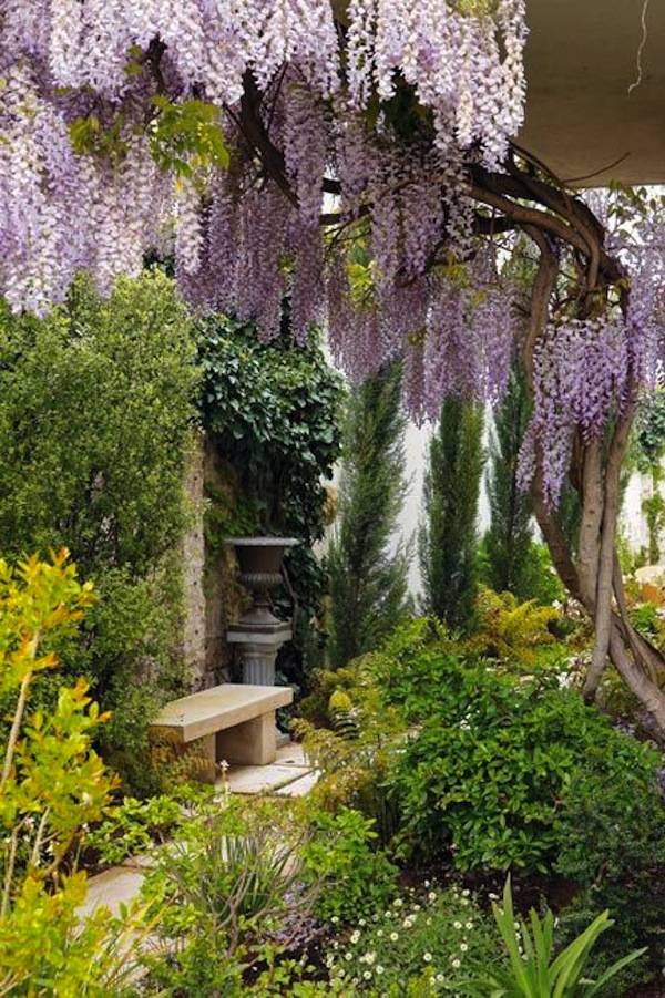 Enchanting Garden Bench Ideas