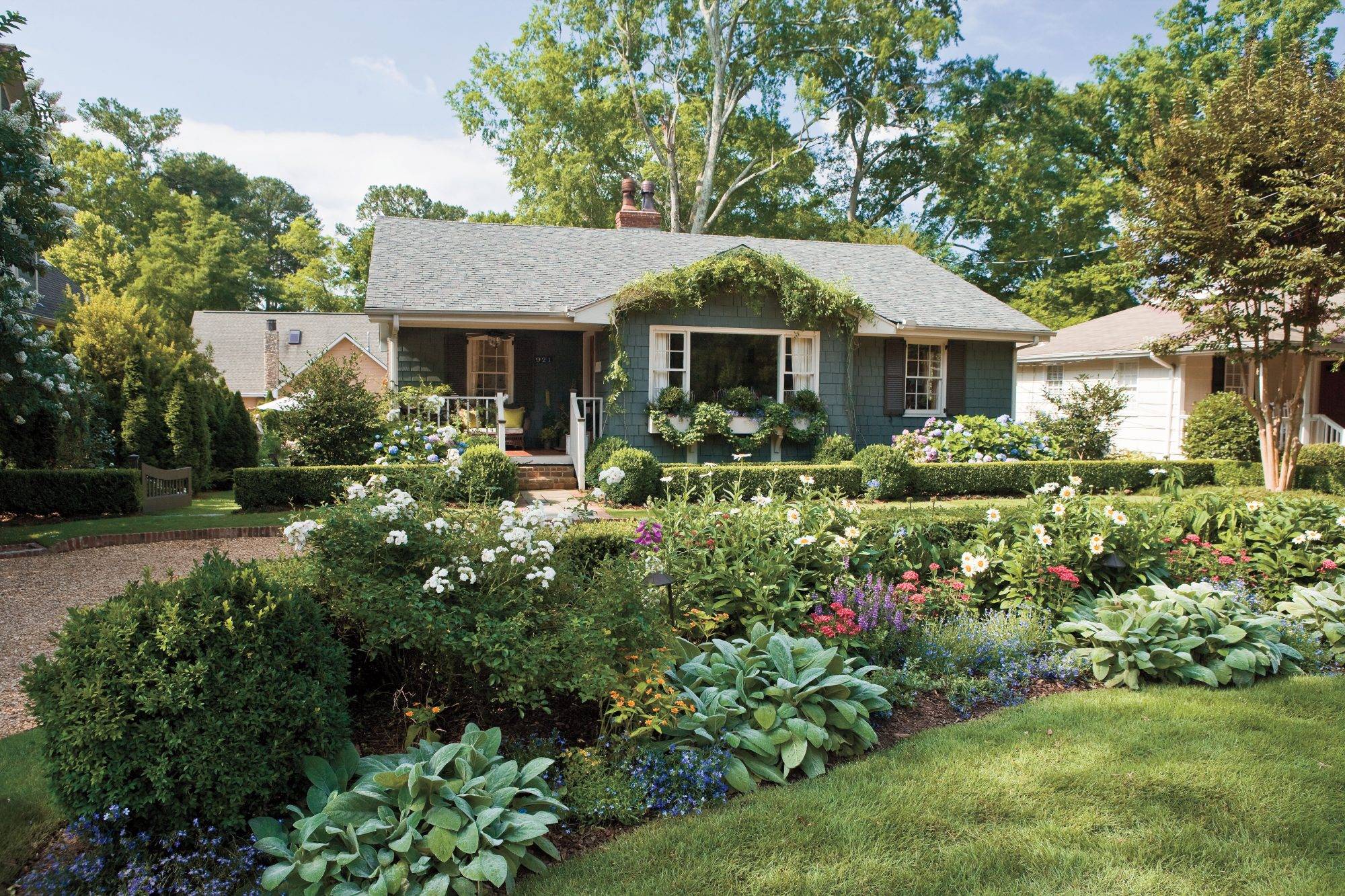 Small Backyard Southern California Design Ideas
