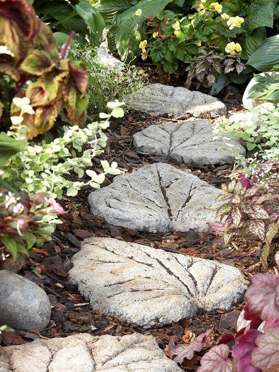 Artistic Diy Stepping Stones