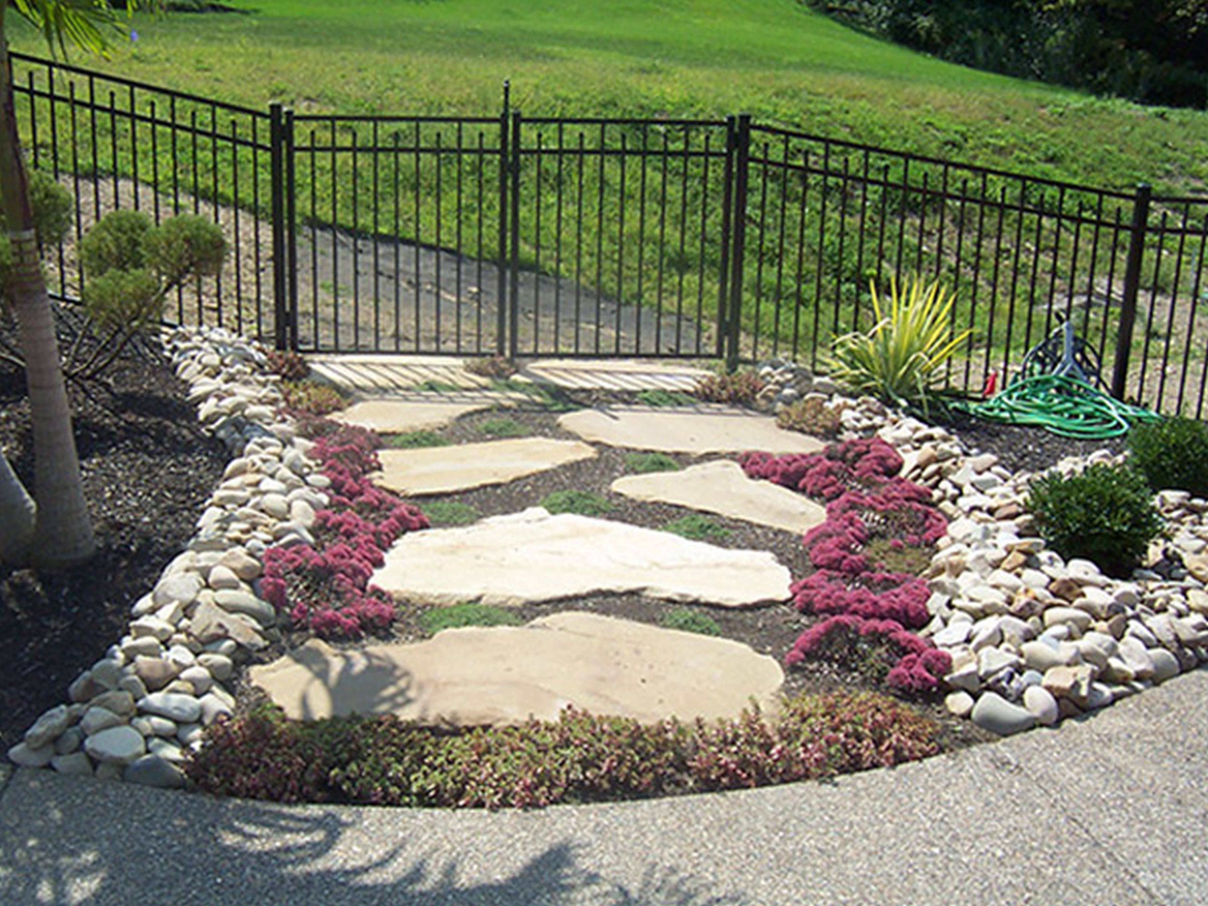Simple Backyard Landscaping Ideas