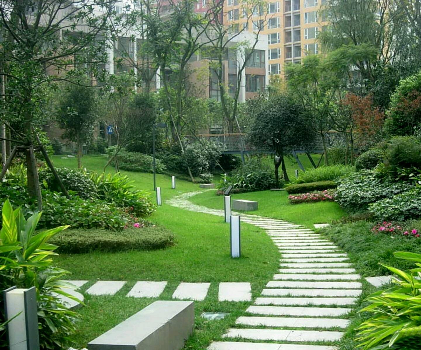 Beautiful Modern Landscape Designs