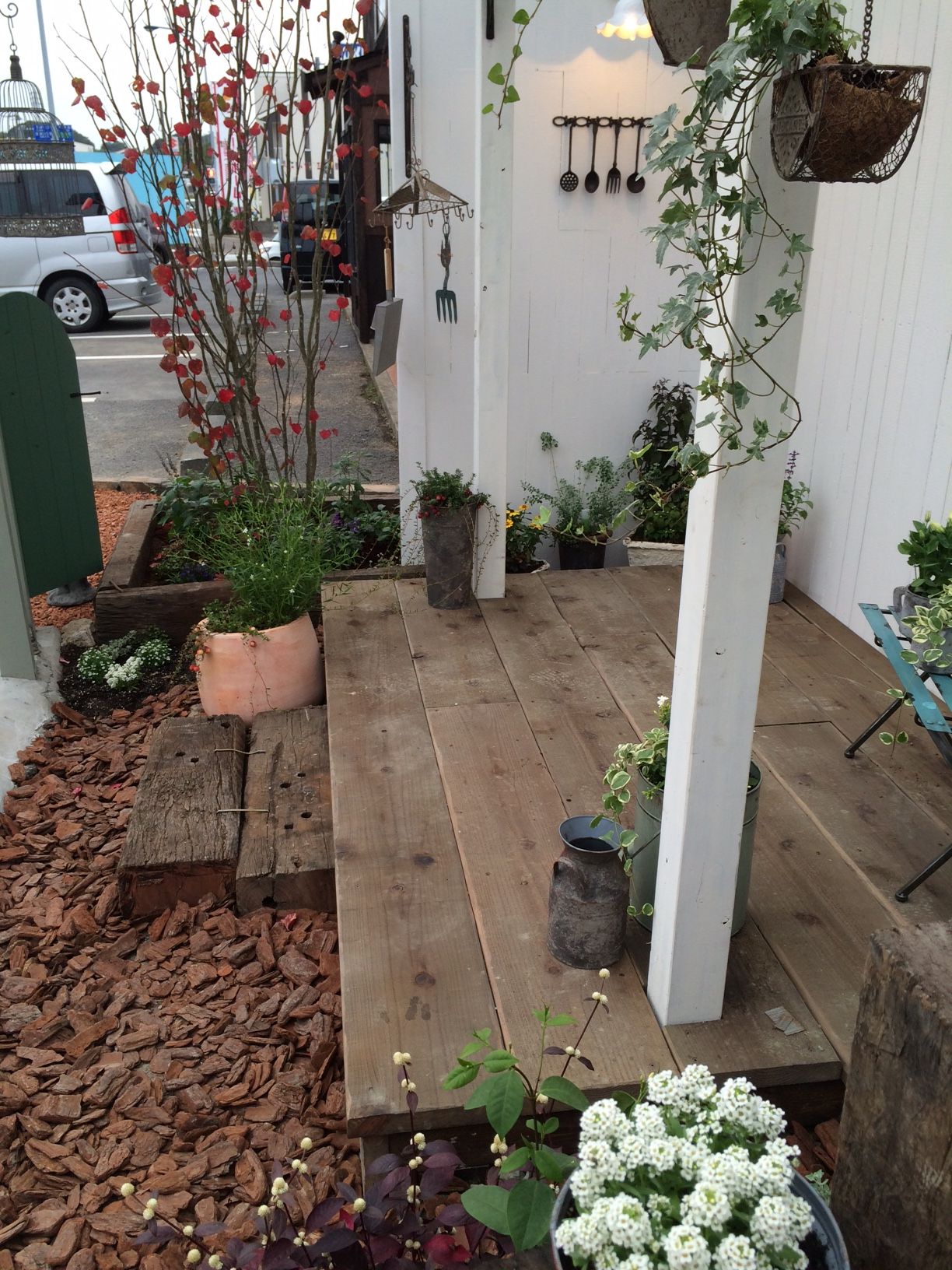 Under Landscape Design