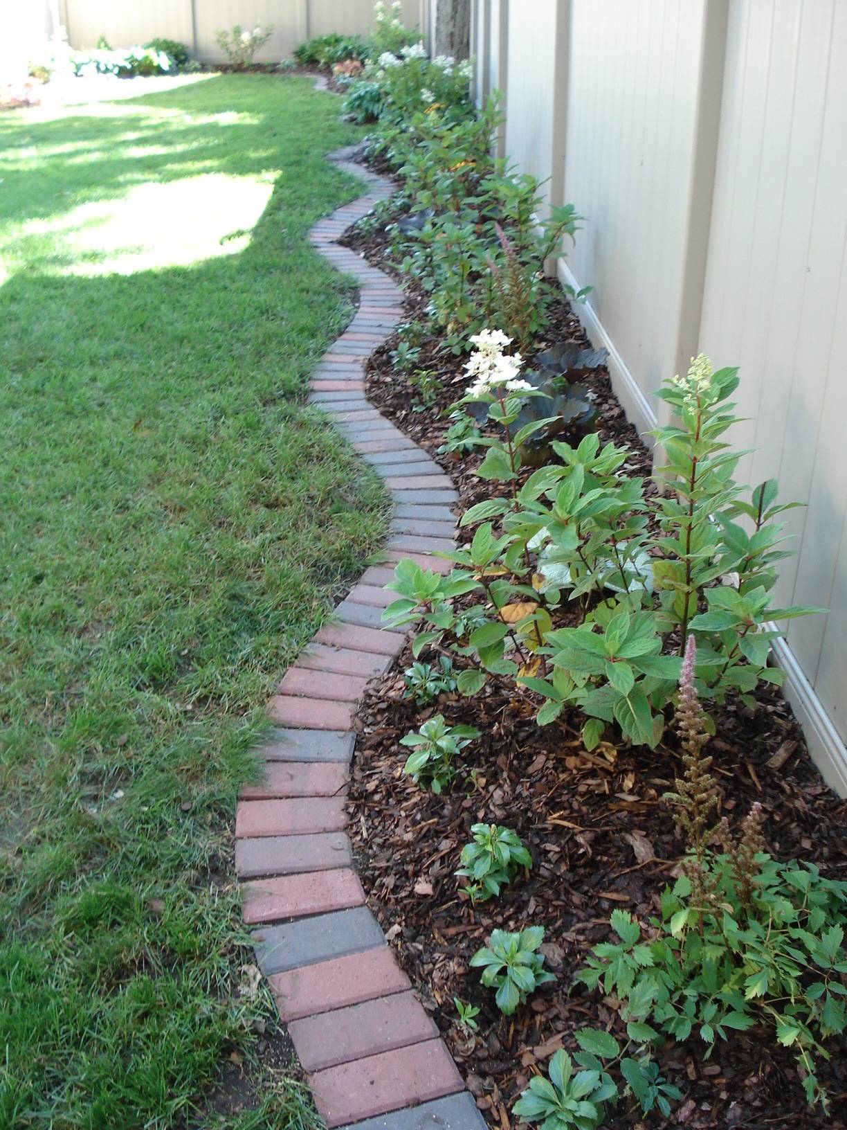 Beautiful Diy Lawn Edging Ideas Brick Garden Edging