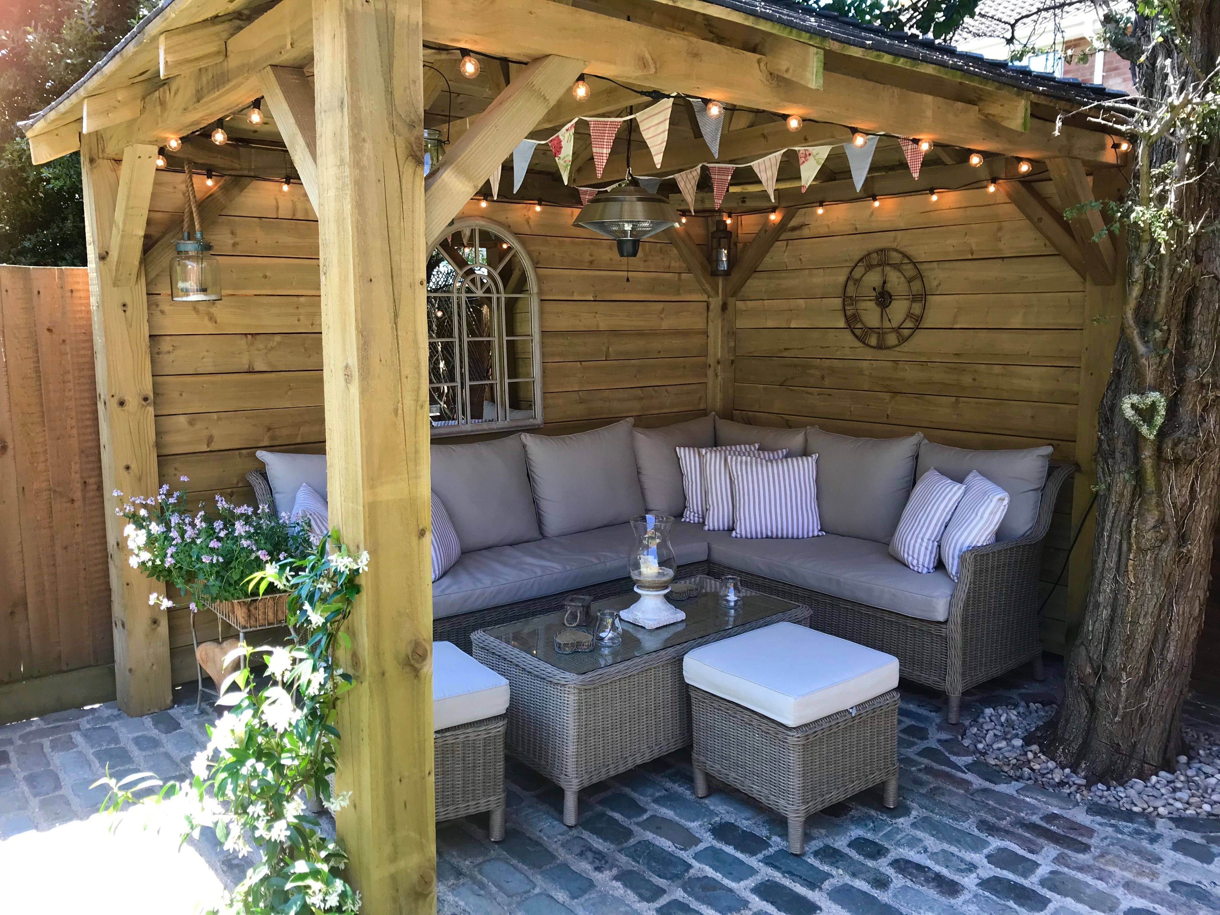 Beautiful Backyard Seating Area Ideas
