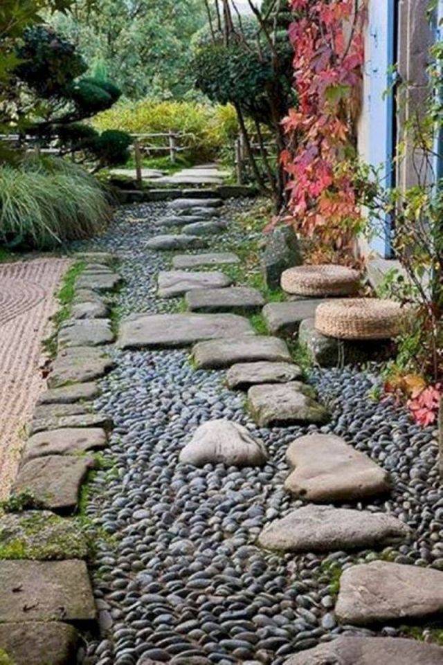 Very Creative And Inspiring Garden Stone Pathway Ideas