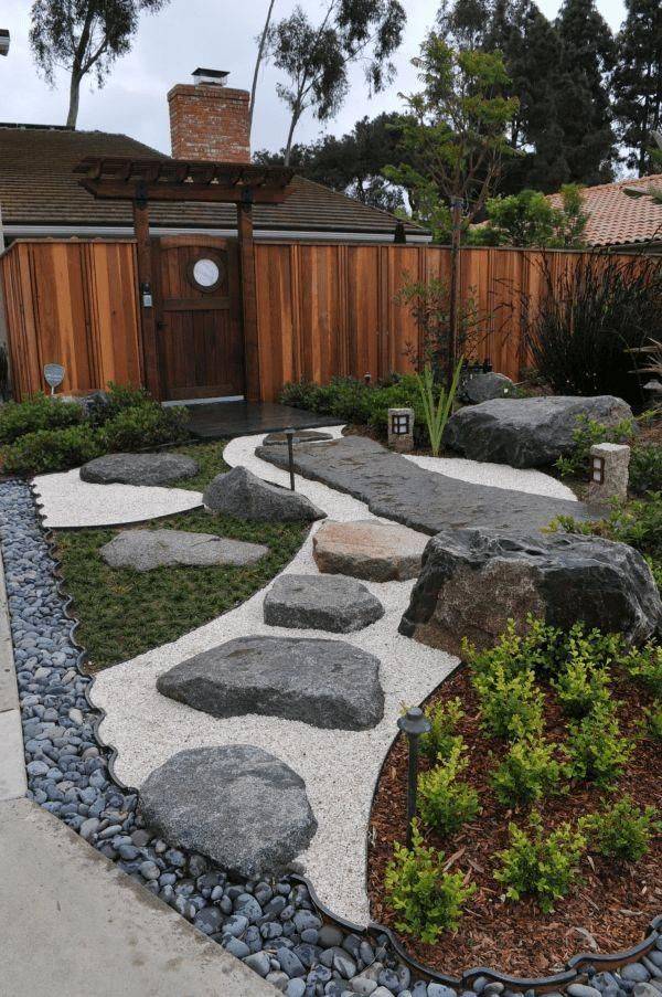 Beautiful Side Yard Garden Path Design Ideas