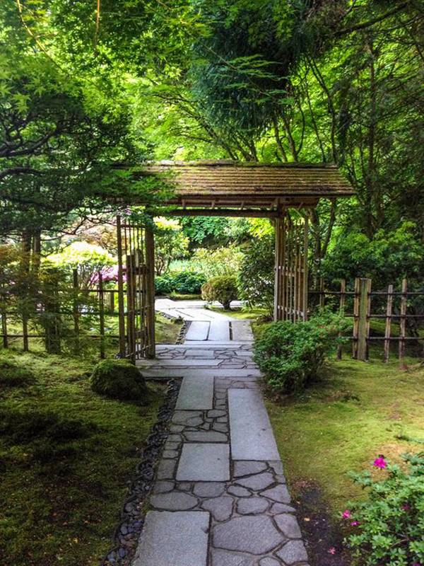 Beautiful Flower Garden Gate Ideas