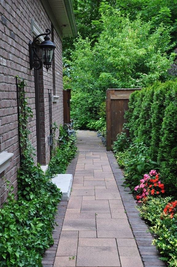 Narrow Side Yard Google Search Dog Yard Landscaping