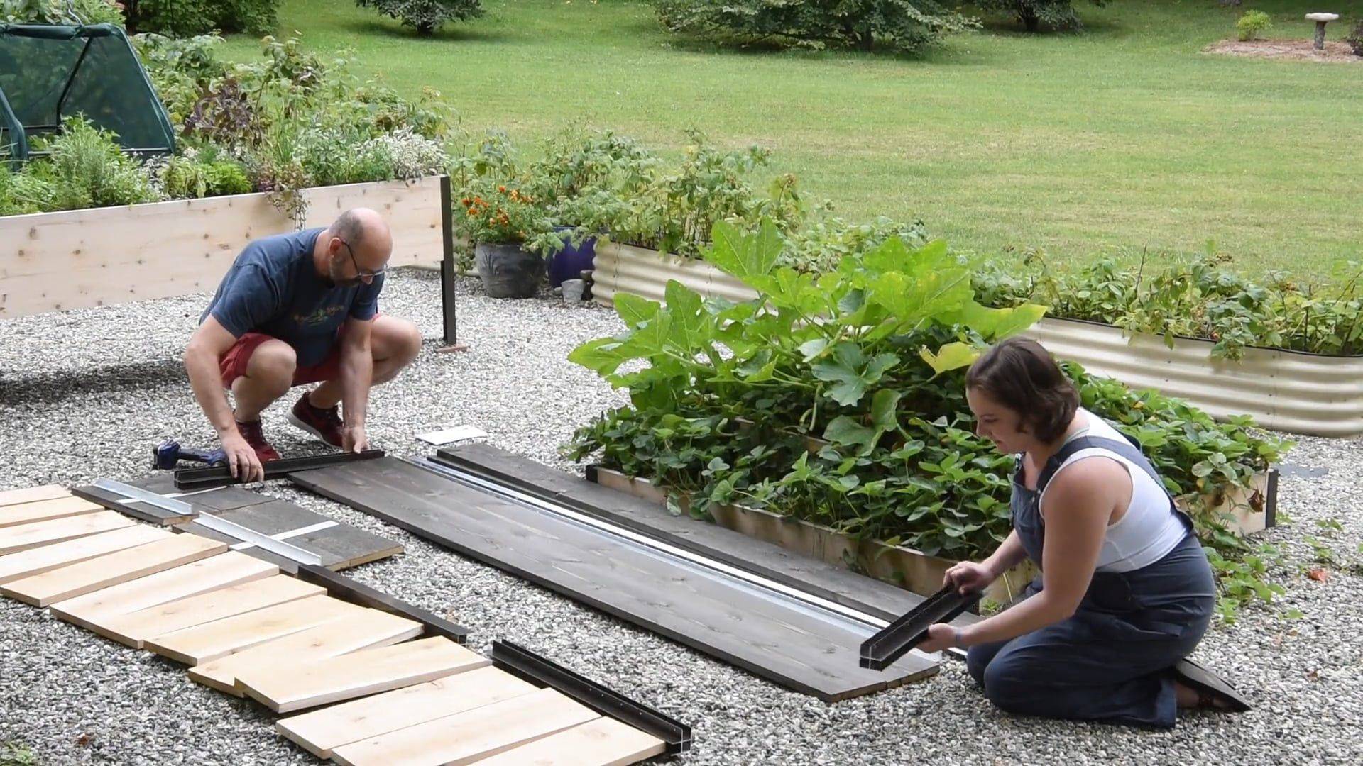 Cedar Raised Garden Bed
