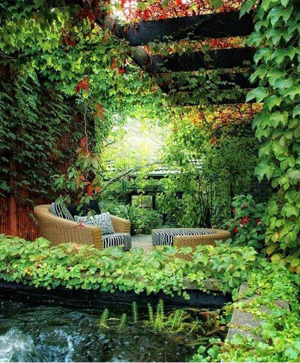 Exited Romantic Garden Decor
