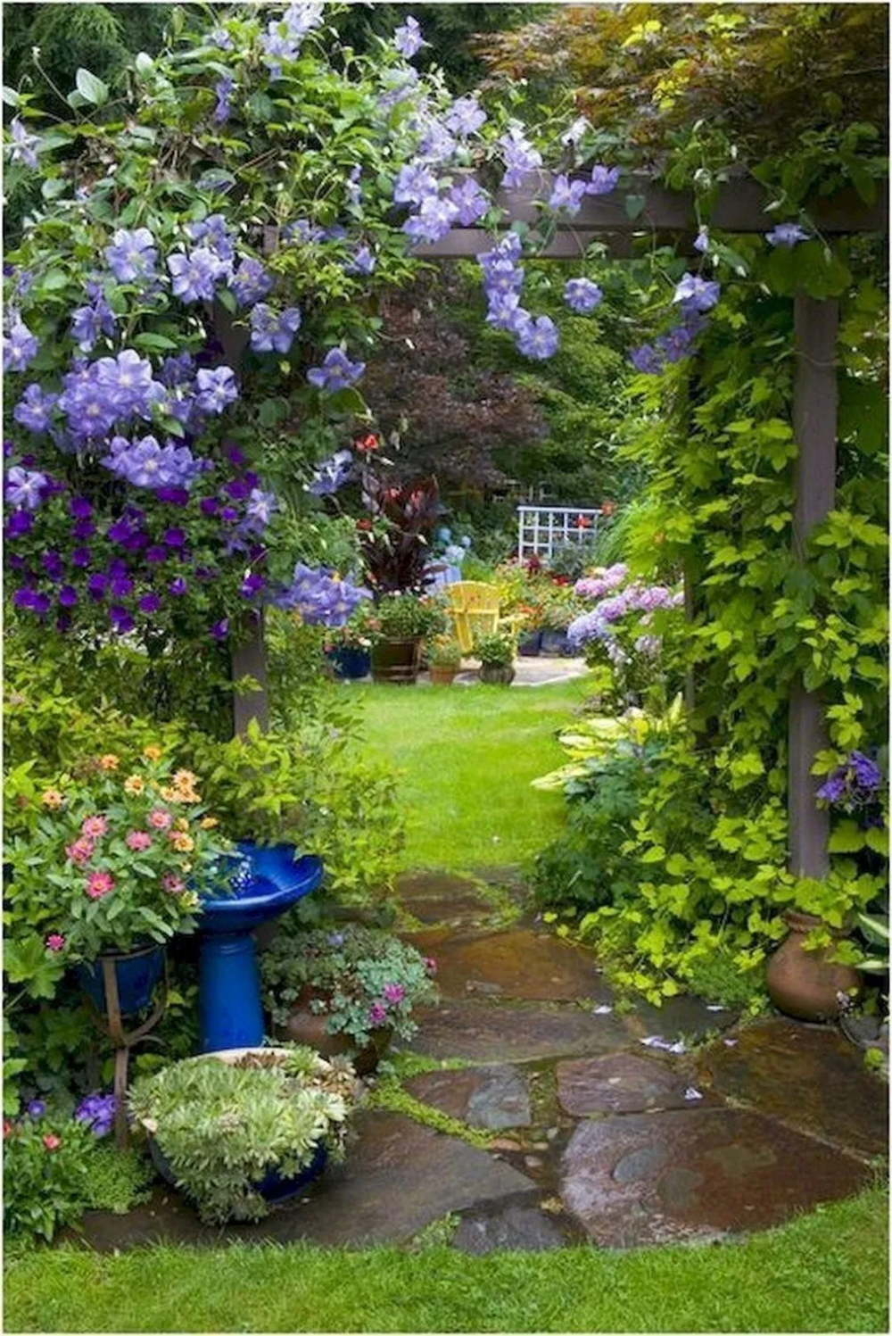 A Romantic Italian Garden Atmosphere